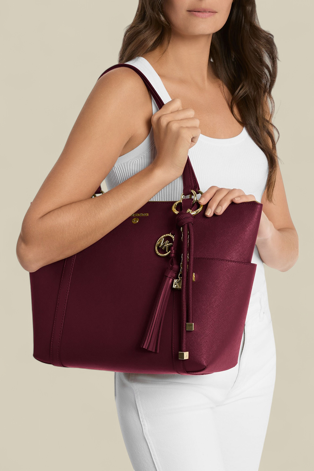 תמונת כל הלוק של מחזיק מפתחות